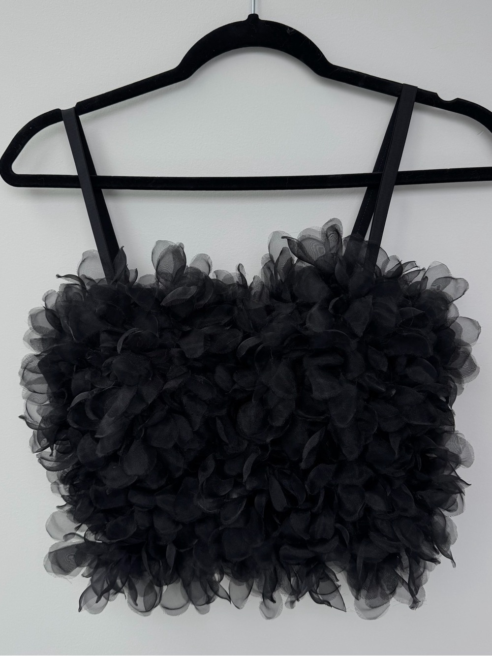 BN XS/S Black 3D Floral Petal Crop Top